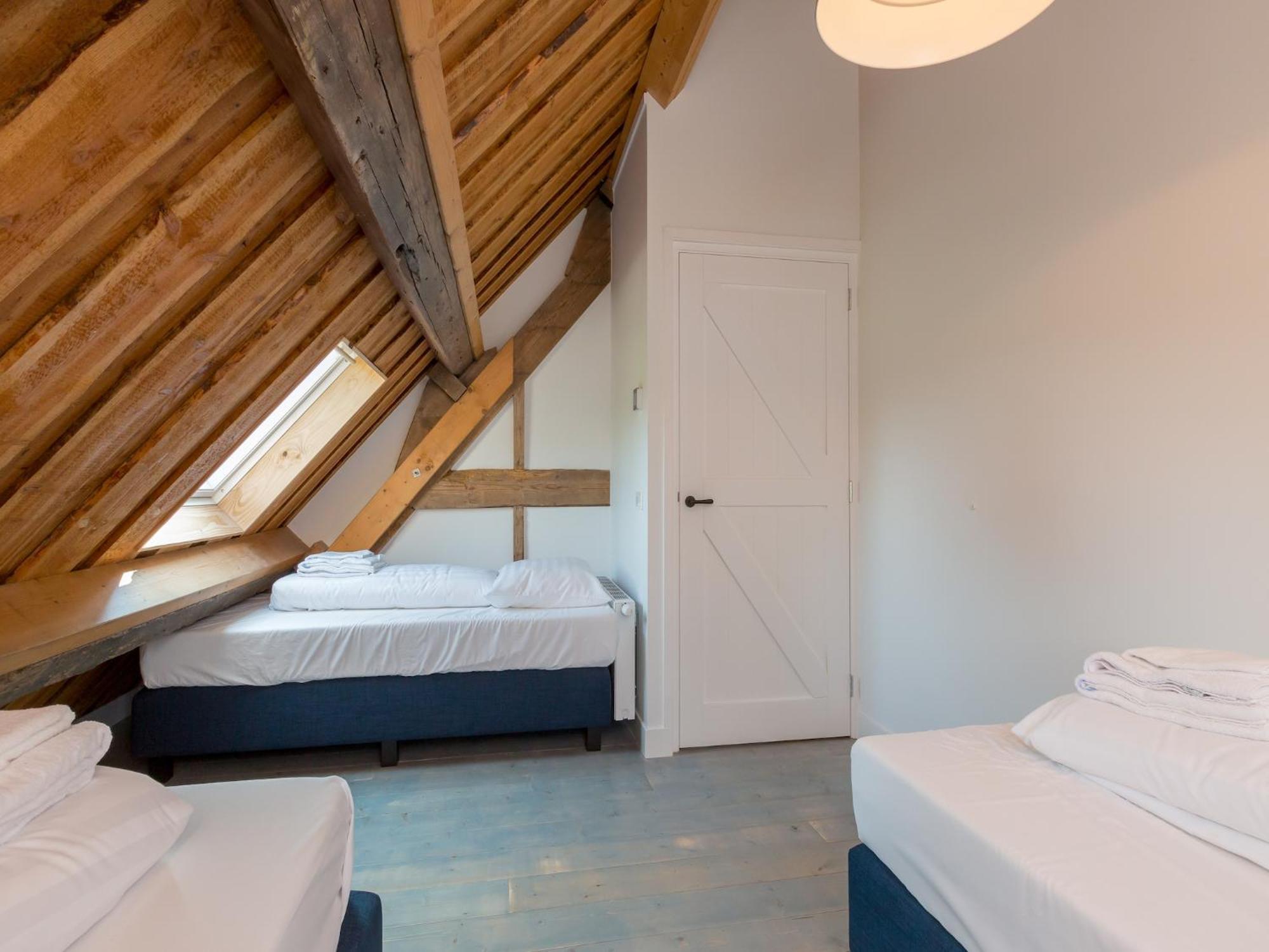 Hébergement de vacances Family House With An Ideal Location Private Terrace Garden And Sauna *